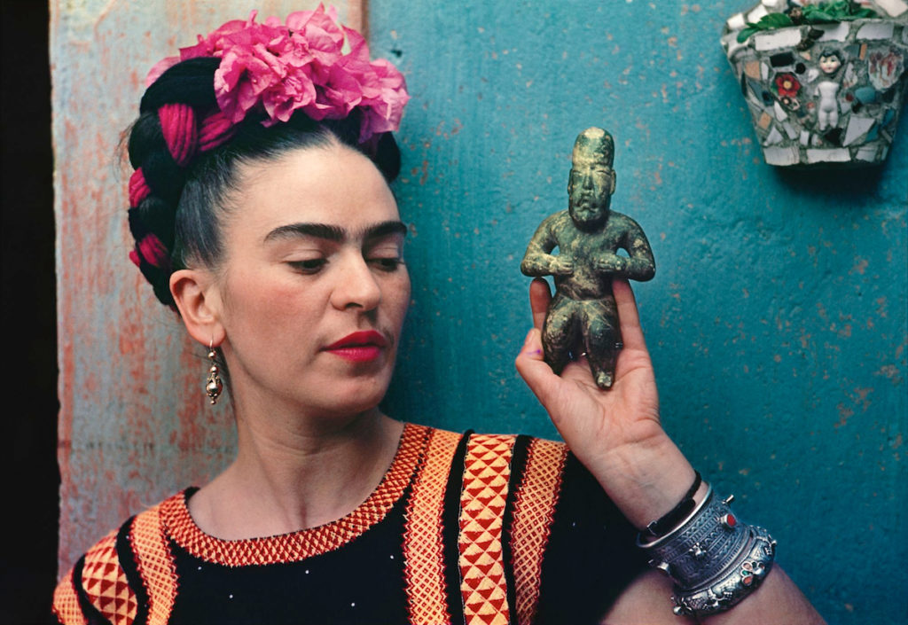 Nickolas Muray (American, born Hungary, 1892–1965). Frida with Idol, 1939. Carbon print, 11 ¼ × 16 ¼ in. (28.6 × 41.3 cm). Courtesy of Nickolas Muray Photo Archives. © Nickolas Muray Photo Archives